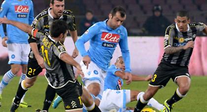 (Μπ)άστα να πάνε, Νάπολι!