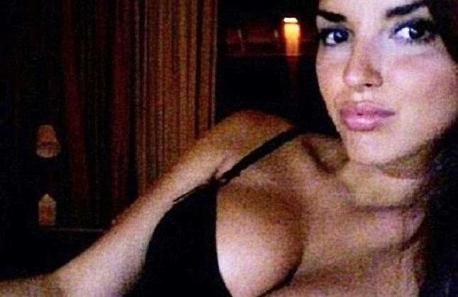 Η σέξι πολιτικός που… αναστάτωσε τη Σερβία (pics)