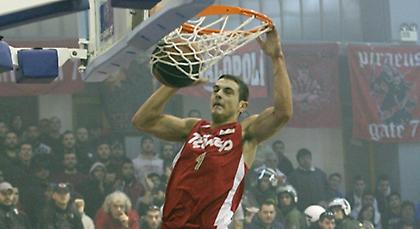 Παπαπέτρου: «Να βοηθώ όπως μπορώ»