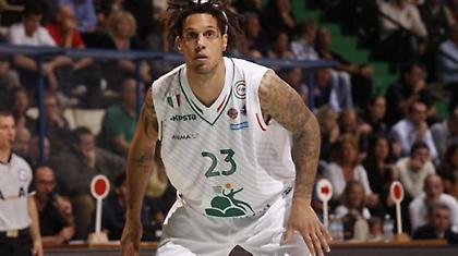 Ανατρεπτική η Σιένα, πριν έρθει στο ΣΕΦ