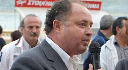 «Να αφήσουν την υπεροψία στην ΑΕΚ…»