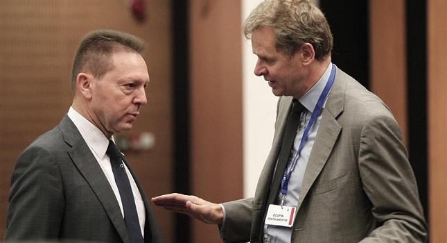 Υπ. Οικονομικών: Την άλλη βδομάδα η συμφωνία για πλειστηριασμούς και ΕΑΣ