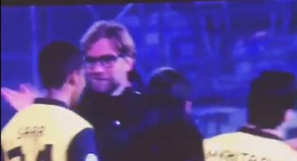 Το… χαστουκάκι του Κλοπ! (video)