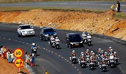 Η σορός του Μαντέλα έφτασε στη γενέτειρά του