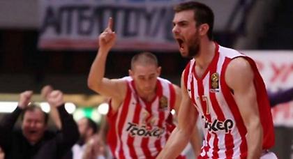 «Γάτες» οι κοντοί... χωρίς γραβάτες