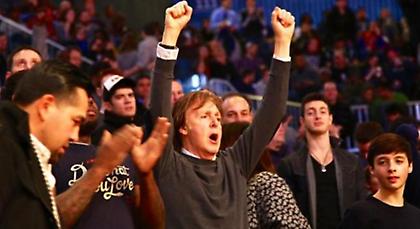 Η φήμη δεν φέρνει την... φανέλα, Πολ!