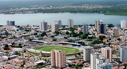 Προπονητικό στη Βραζιλία και φιλικά
