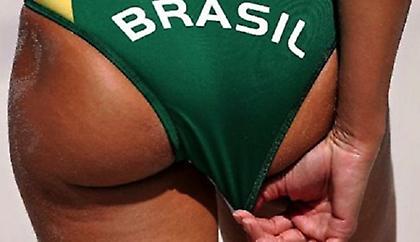 Έρχεται το… μουντιαλικό πορνό