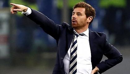 Εξηγήσεις για την απόλυση Βίλας-Μπόας ζητούν οι οπαδοί