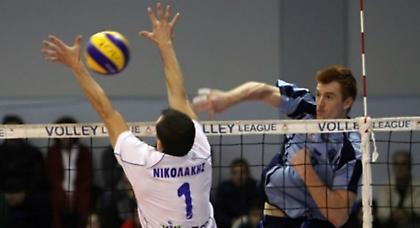 Προβλέπεται σκληρή μάχη