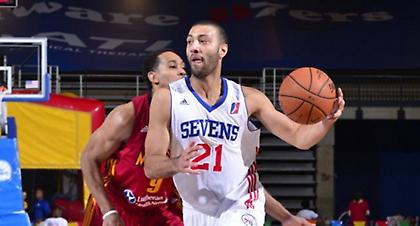 Πήραν Μάρσαλ οι Λέικερς