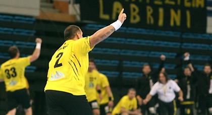 Πρωταθλήτρια χειμώνα η ΑΕΚ