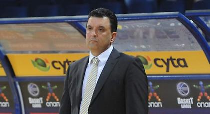 Δεν είπε... λέξη ο Αγγέλου