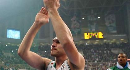 Ο... εξάψυχος δεν παραδίνεται