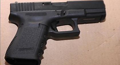 Αυτοπυροβολήθηκε μπροστά στους γείτονές του