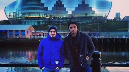 Κολλητοί για πάντα...