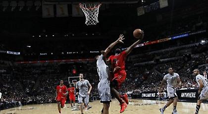 Ο μουσάτος και οι ψηλοί είχαν κέφια