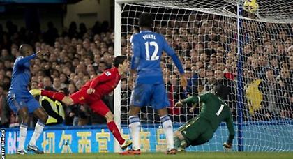 Στην Αγγλία δεν γιορτάζουν. «Σκοτώνονται»!