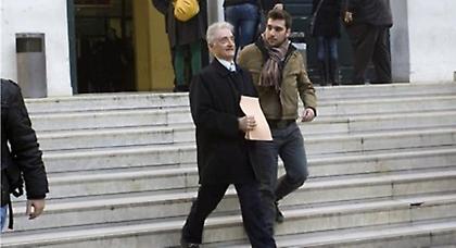 Έδωσε ονόματα και... διευθύνσεις πολιτικών ο Κάντας