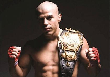 Άλλη μια ζώνη για τον Ζαμπίδη