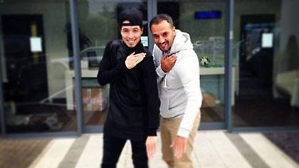 Απολογήθηκε για την αντισημιτική χειρονομία ο Νασρί