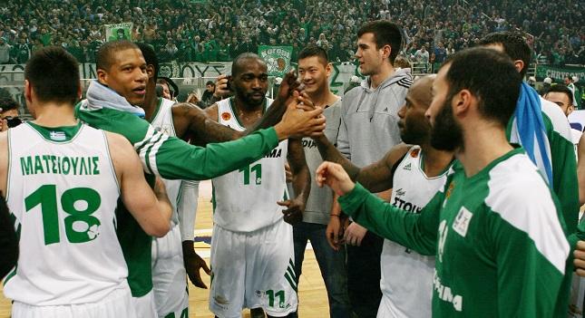 Από το σπίτι του… στο δικό της