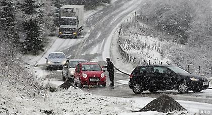 Με αλυσίδες η κίνηση σε Δυτική Μακεδονία και Στερεά