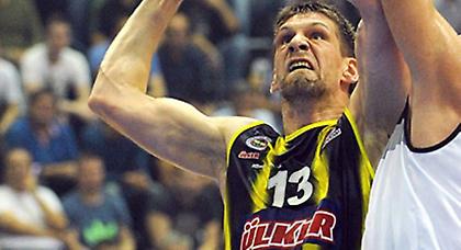 Βίντμαρ: «Κάναμε πολλά λάθη στην άμυνα»