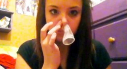 Όταν το προφυλακτικό έχει πολλαπλές χρήσεις! (video)