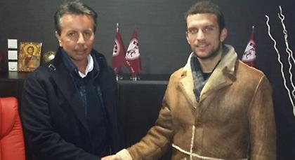 Ανακοίνωσε Μπουσινάκη η ΑΕΛ