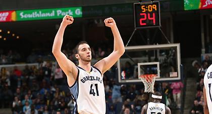 Νίκη με Κουφό και Καλάθη για Γκρίζλις