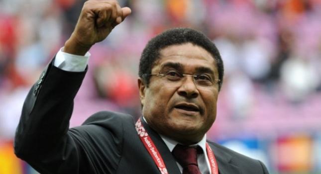 «Ερυθρόλευκα» συλληπητήρια για τον Εουσέμπιο