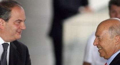 Επί Σημίτη και Κώστα Καραμανλή οι μίζες έπεφταν σαν το χαλάζι