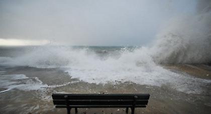 Συνεχίζονται οι βροχές και οι καταιγίδες