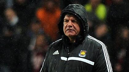 Φόβοι Άλαρνταϊς για τη θέση του