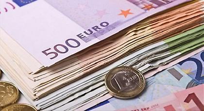 Παγώνουν τα οικογενειακά επιδόματα