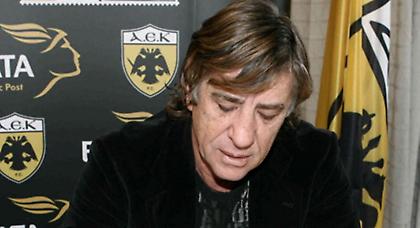 Μαύρος: «Χρειάζεται υπομονή η ΑΕΚ»