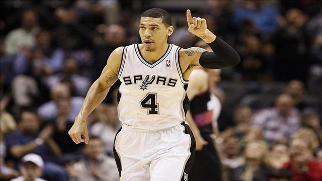 Πλήγμα με Γκριν για Σπερς