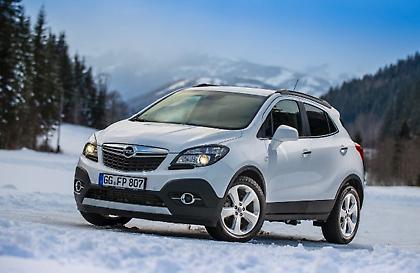 To Opel Mokka...ποζάρει στο Golden Hall