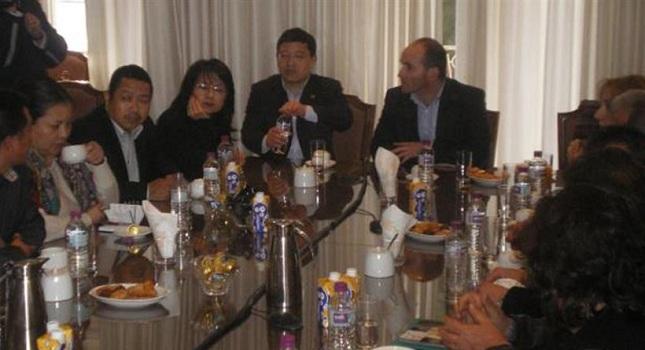 Κινέζοι στην Κοζάνη σε... αναζήτηση κρόκου!