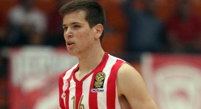 Πρόβλημα και με Αγραβάνη