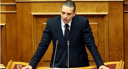 «Κόλαση» στη Βουλή με Κασιδιάρη - Δριβελέγκα