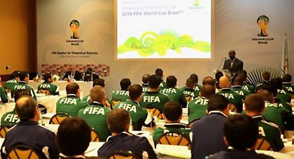 Οι 25 διαιτητές του Μουντιάλ 2014