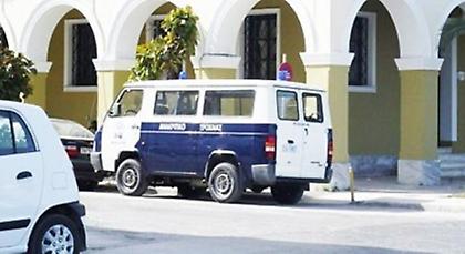 Σπείρα στη Ζάκυνθο είχε ρημάξει σπίτια και καταστήματα