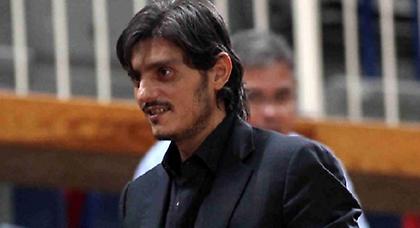 «Σκούζουν οι αιώνιοι δεύτεροι»