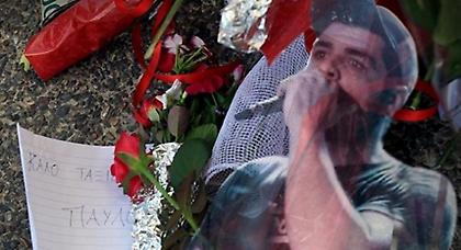 Οι αστυνομικοί ήθελαν να μεταφέρουν με ταξί τον Φύσσα στο νοσοκομείο