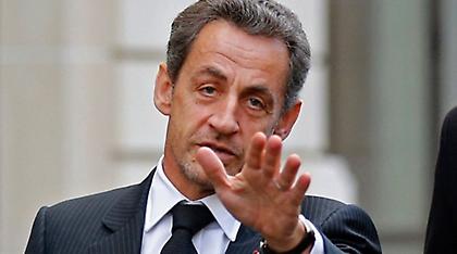 Νικολά Σαρκοζί: «Ο Φρανσουά Ολάντ είναι γελοίος!»