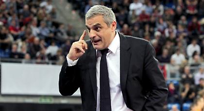 Πεδουλάκης: «Δεν είναι καλό τόσα παιχνίδια με τον Ολυμπιακό»