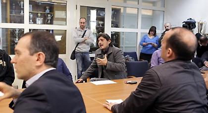 «Όχι μαζί τους αν δεν ζητήσουν συγγνώμη»