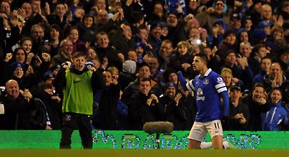 Το «κόλλησε» ο Μιραλάς (video)